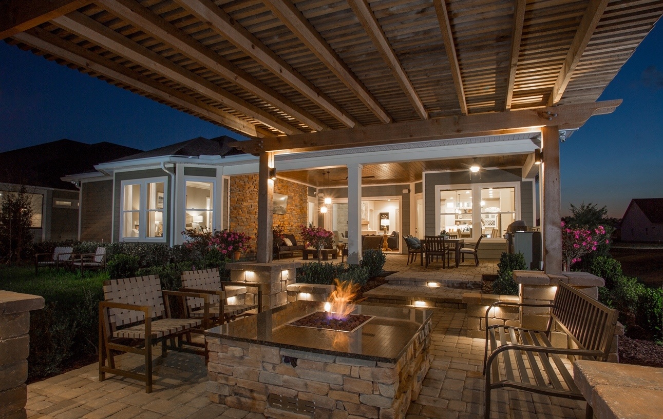 Entertaining at Home 5 Tips for Designing Your Outdoor Oasis